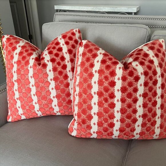 *NEW* CUSTOM MTO High Quality Decorative Accent Pillow w/ Down Insert - Picture 2 of 3